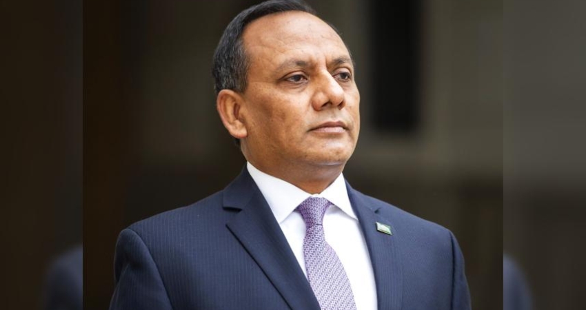 যুক্তরাজ্যে বাংলাদেশের পরবর্তী হাইকমিশনার মুহাম্মদ আবদুল মুহিত - পেশাগত পরিচয় কী?